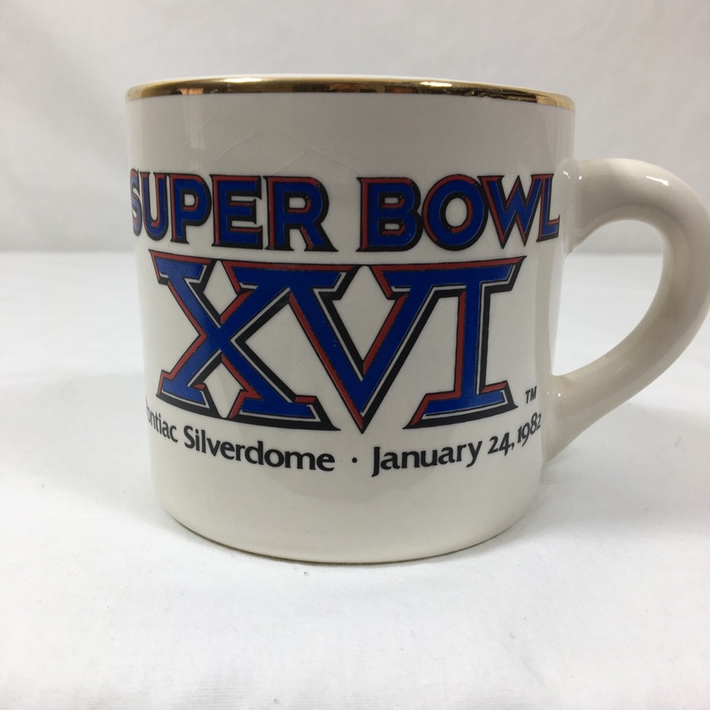 Super Bowl XVI mug 1982 Pontiac silverdome